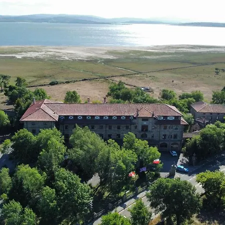 Balneario De Corconte 3*