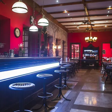 Balneario De Corconte מלון