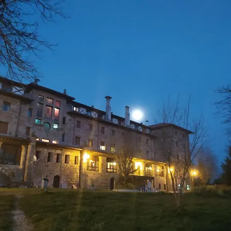 Balneario De Corconte Hotel 3*