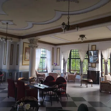 Balneario De Corconte 3* Cabanas de Virtus