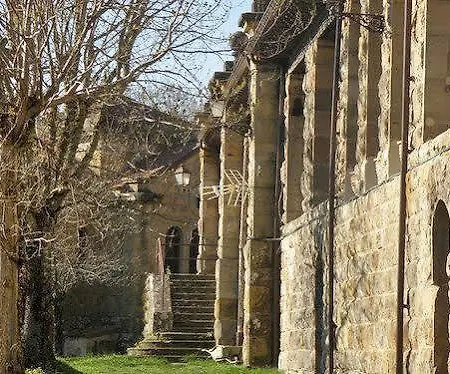 Balneario De Corconte Hotel