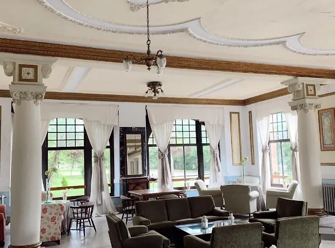 Balneario De Corconte Hotel